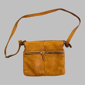 VILENCA HOLLAND Tan Leather Crossbody Bag